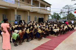 Opening Lamin Health Center - Kinderen Van Lamin