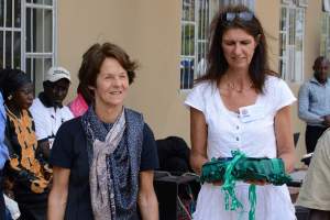 Opening Lamin Health Center - Kinderen Van Lamin